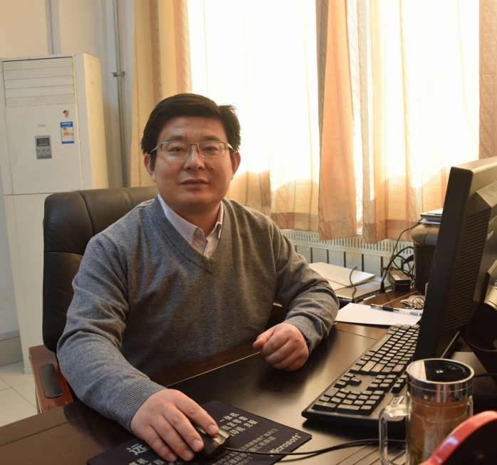 伟德betvlctor体育官网副院长宋强